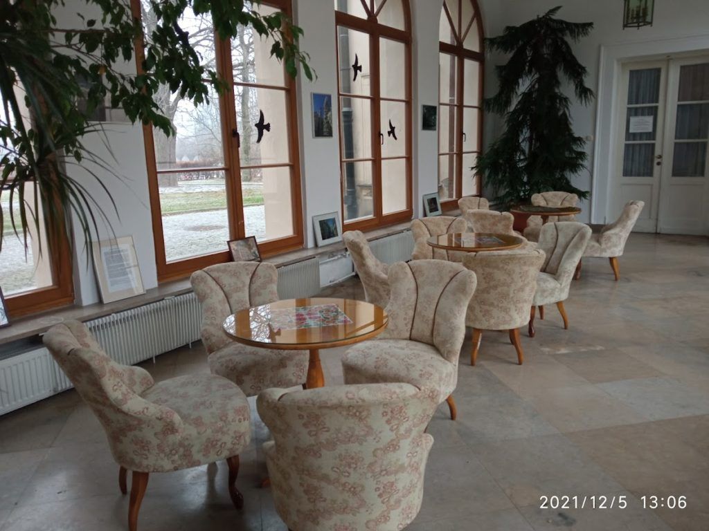Pałac Bielińskich w Otwocku - kawiarnia